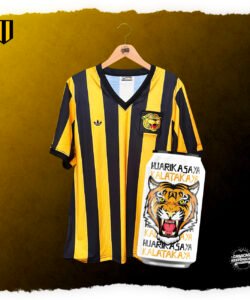 COMBO AURINEGRA 82 + LATA GRITO DE GUERRA