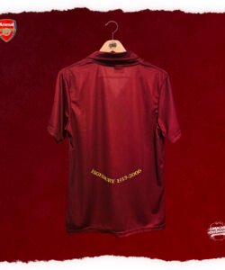Alternative view of ARSENAL (Home 2005/06)