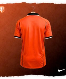 Alternative view of HOLANDA (Home 1998)