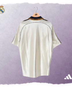 Alternative view of REAL MADRID (Home 1998-00)